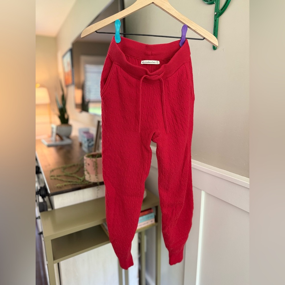 Abercrombie & Fitch Cable Knit Joggers
